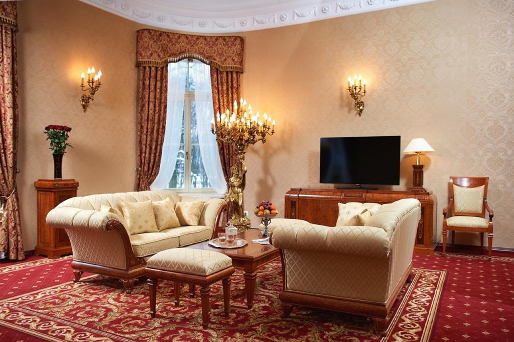 Palac Zelechow Spa & Wellness Exterior foto