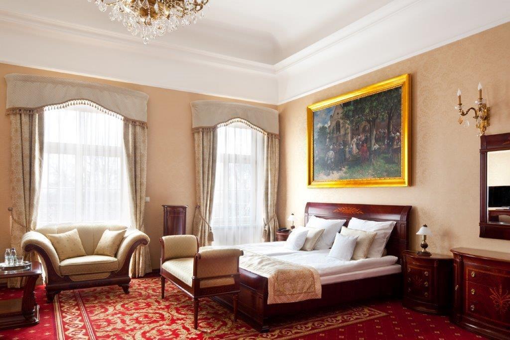 Palac Zelechow Spa & Wellness Exterior foto